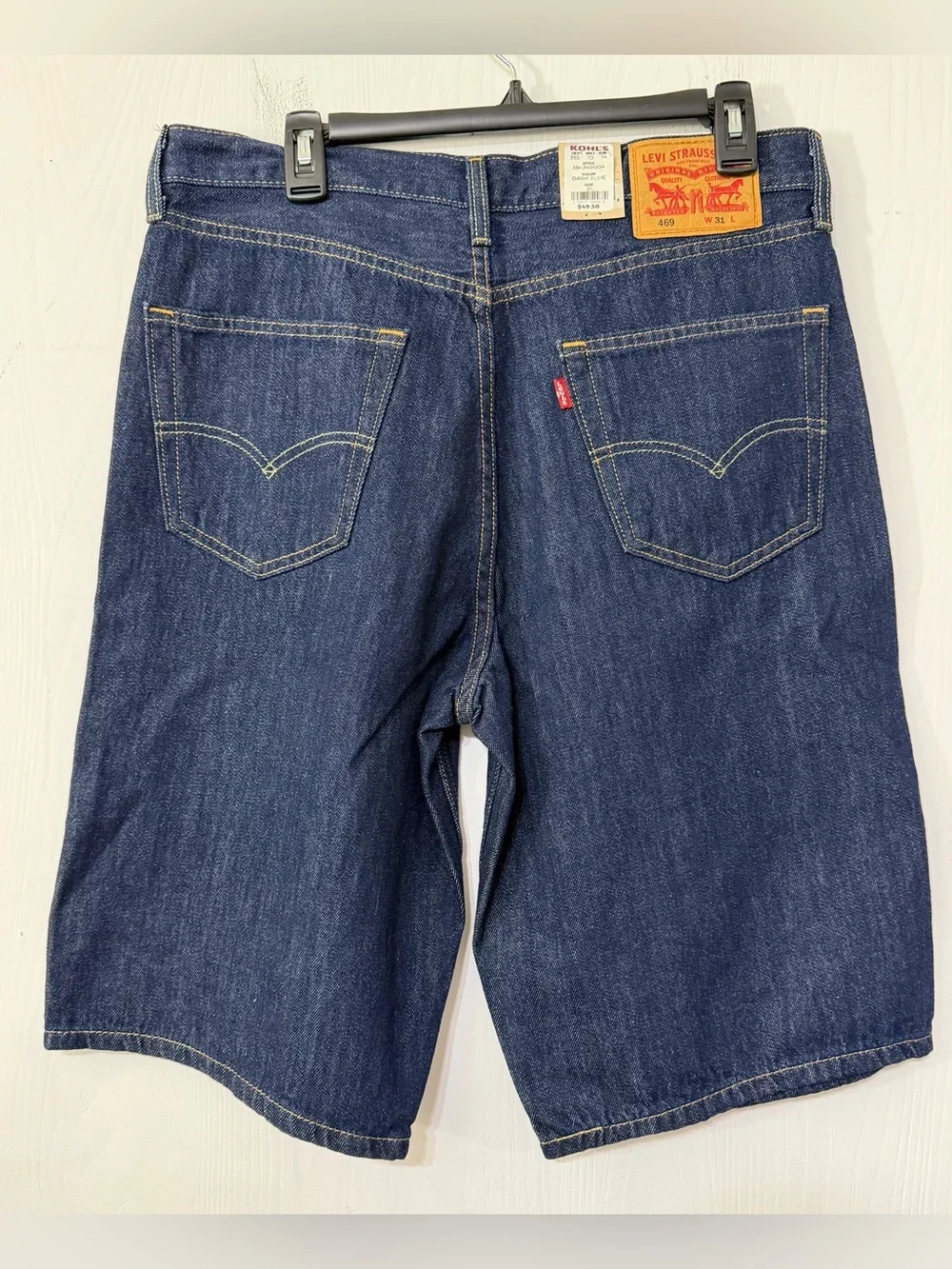 Levi’s 469 Loose Jean Shorts